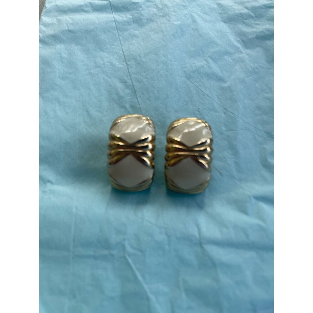 Vintage Signed Gay Boyer Clip On Earrings Gold and White Jewelry